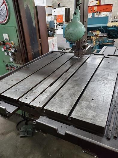 Used DOALL VERTICAL BAND SAW