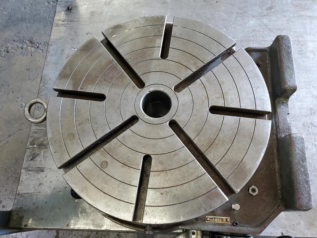 Used TROYKE MANUAL ROTARY TABLE