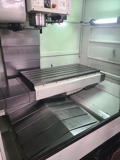 Used HURCO VMX42 VERTICAL MACHINING CENTER