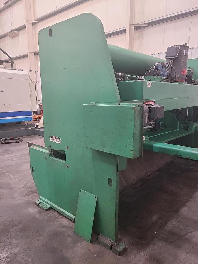 Used 10' X 3/8" ACCURSHEAR HYDRAULIC SHEAR