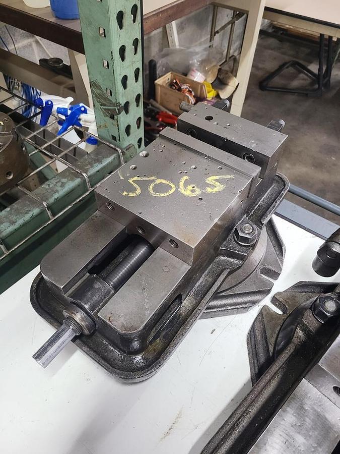 Used 6" Brand Unknown Vise