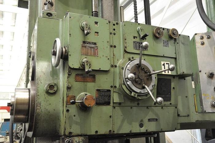 Used GIDDINGS & LEWIS TABLE TYPE HORIZONTAL BORING MILL