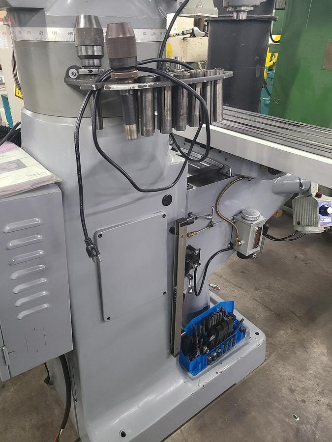Used ACER MILLING MACHINE
