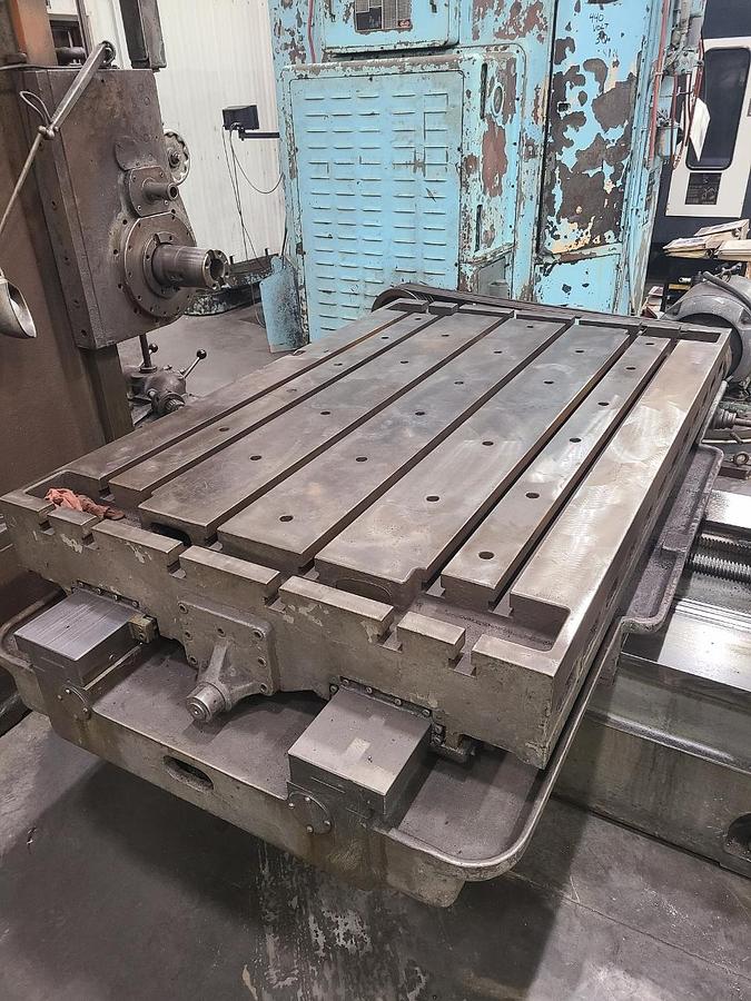 Used 5" GIDDINGS & LEWIS HORIZONTAL BORING MILL