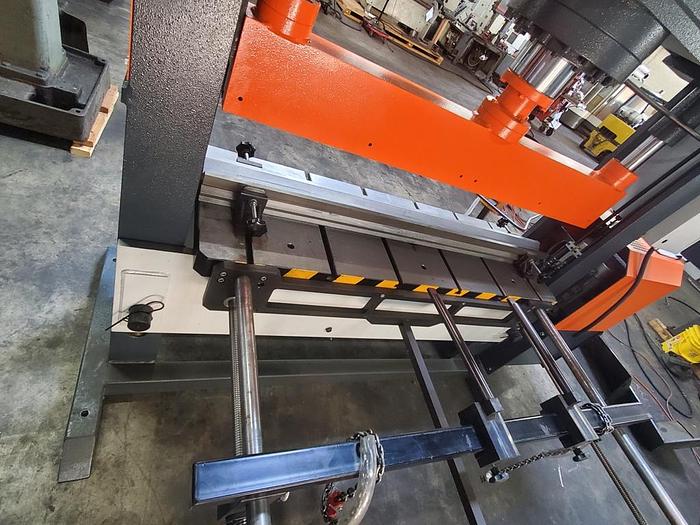 Used KAAST H FRAME HYDRAULIC PRESS BRAKE