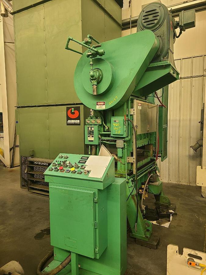 Used 32 TON PERKINS STRAIGHT SIDE SINGLE CRANK PRESS
