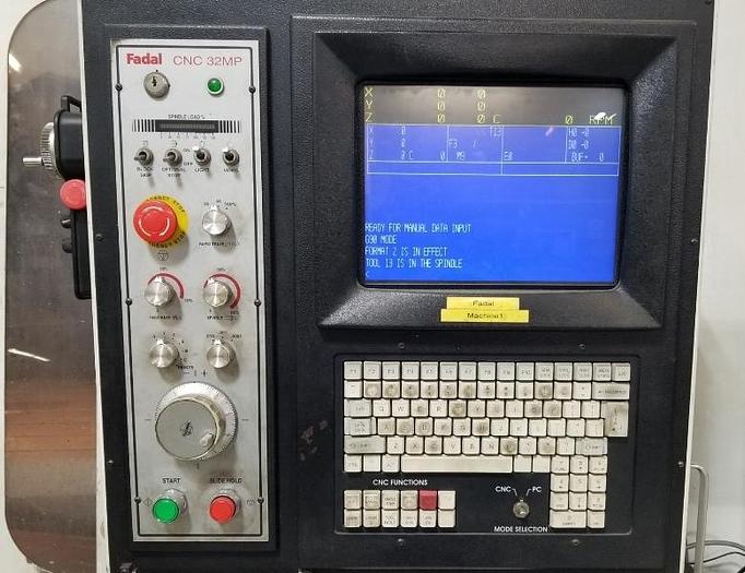 Used FADAL VERTICAL MACHINING CENTER