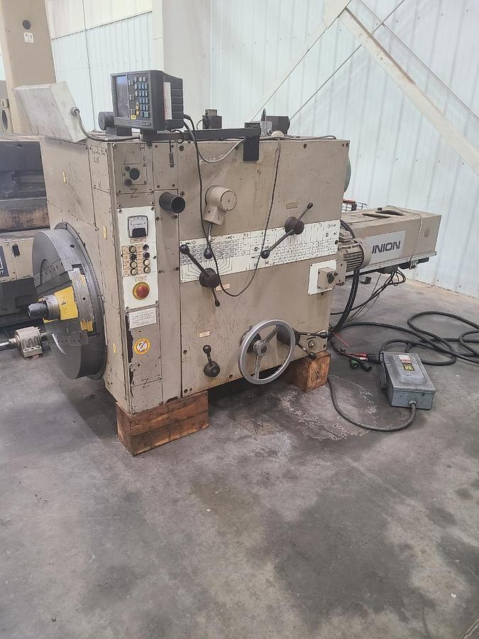 Used UNION FLOOR TYPE HORIZONTAL BORING MILL