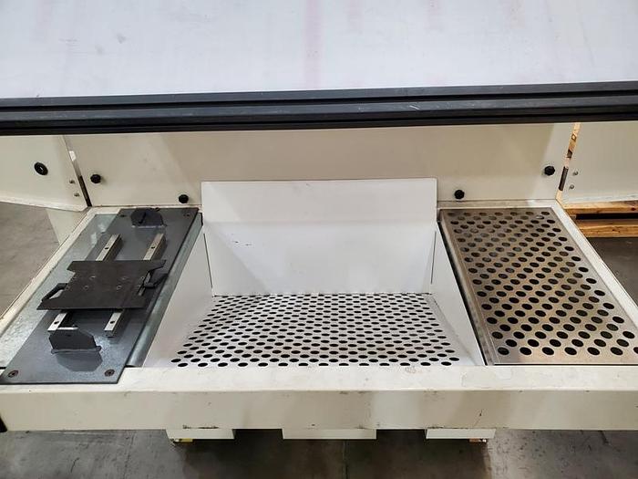 Used AER DOWN DRAFT BENCH -UNUSED