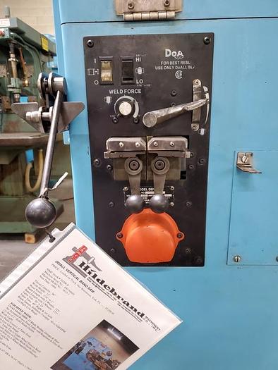 Used DOALL VERTICAL BAND SAW