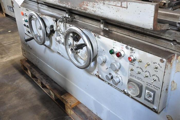 Used JACKMILL UNIVERSAL CYLINDRICAL GRINDER