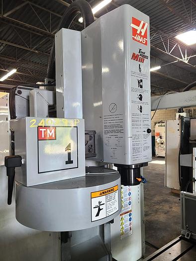 Used HAAS CNC TOOL ROOM MILL