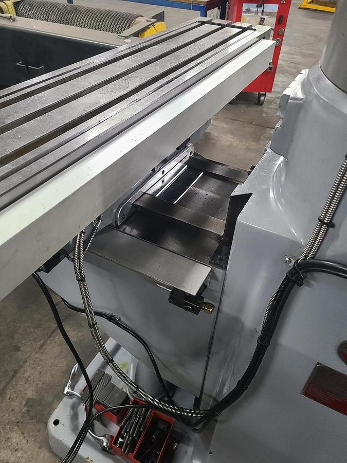 Used ACER MILLING MACHINE