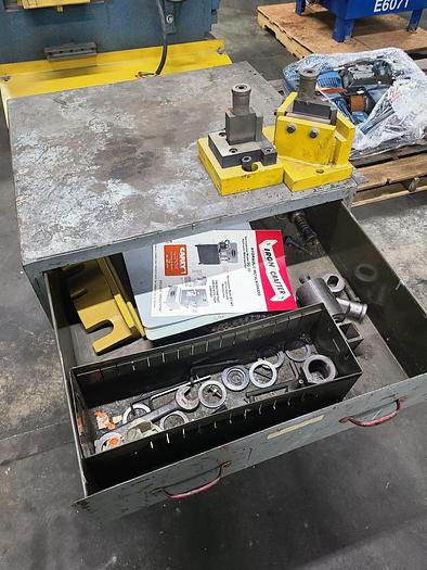 Used 40 TON IRON CRAFTER HYDRAULIC IRONWORKER