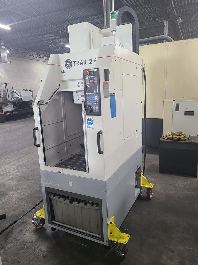 Used SOUTHWESTERN INDUSTRIES MACHINING CENTER
