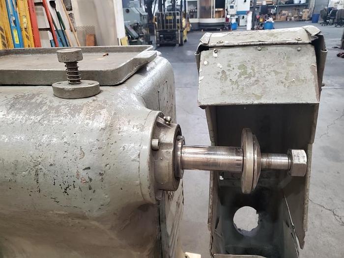 Used DIVINE BROS DOUBLE ENDED BUFFER