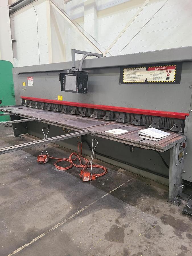 Used 14' X 1/4" CINCINNATI HYDRAULIC SHEAR