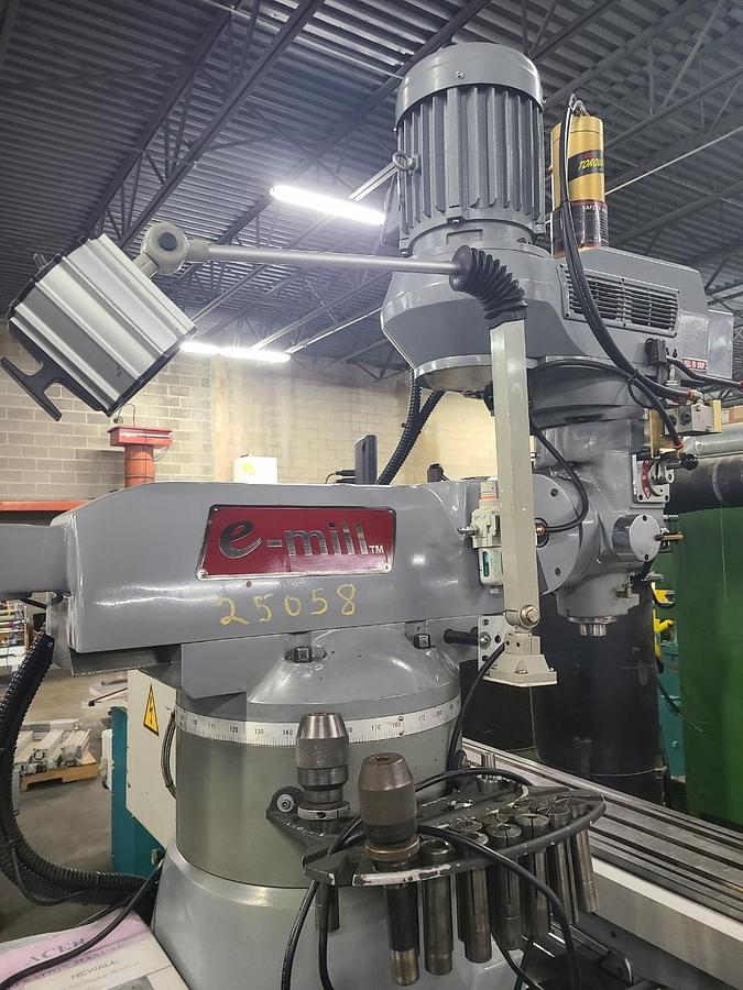 Used ACER MILLING MACHINE