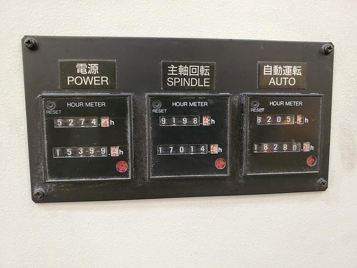 Used MAKINO SNC64 CNC VERTICAL MACHINING CENTER