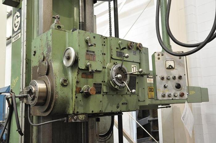 Used GIDDINGS & LEWIS TABLE TYPE HORIZONTAL BORING MILL