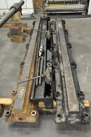 Used GIDDINGS & LEWIS TABLE TYPE HORIZONTAL BORING MILL