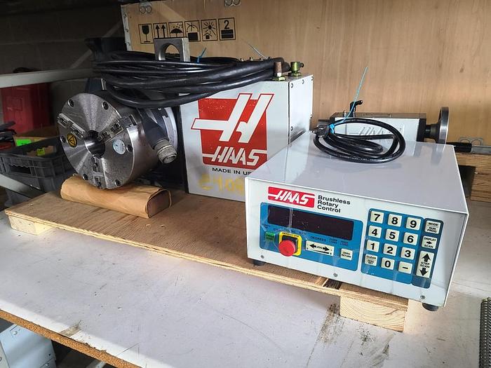 Used HAAS ROTARY TABLE AND TAILSTOCK
