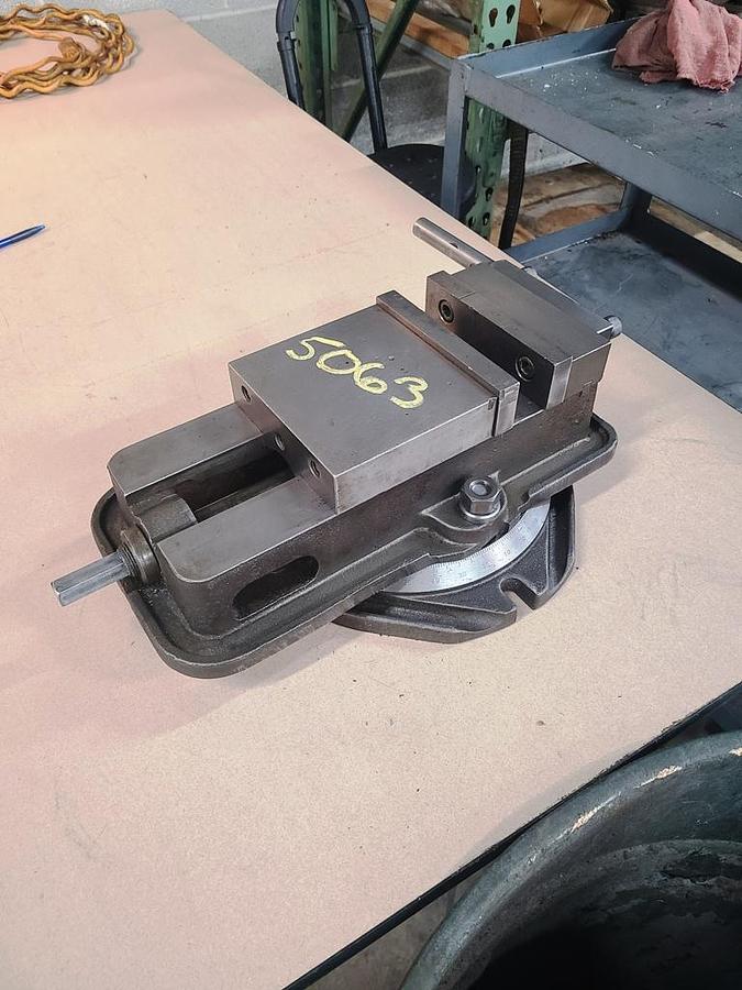 Used 6" Kurt Vise