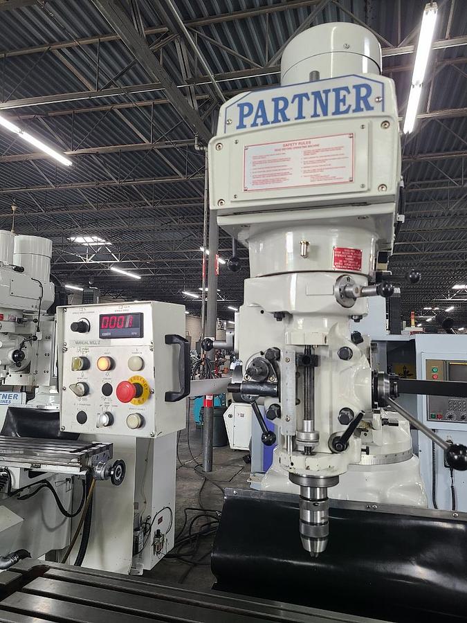 Used MILLTRONICS VERTICAL MILL