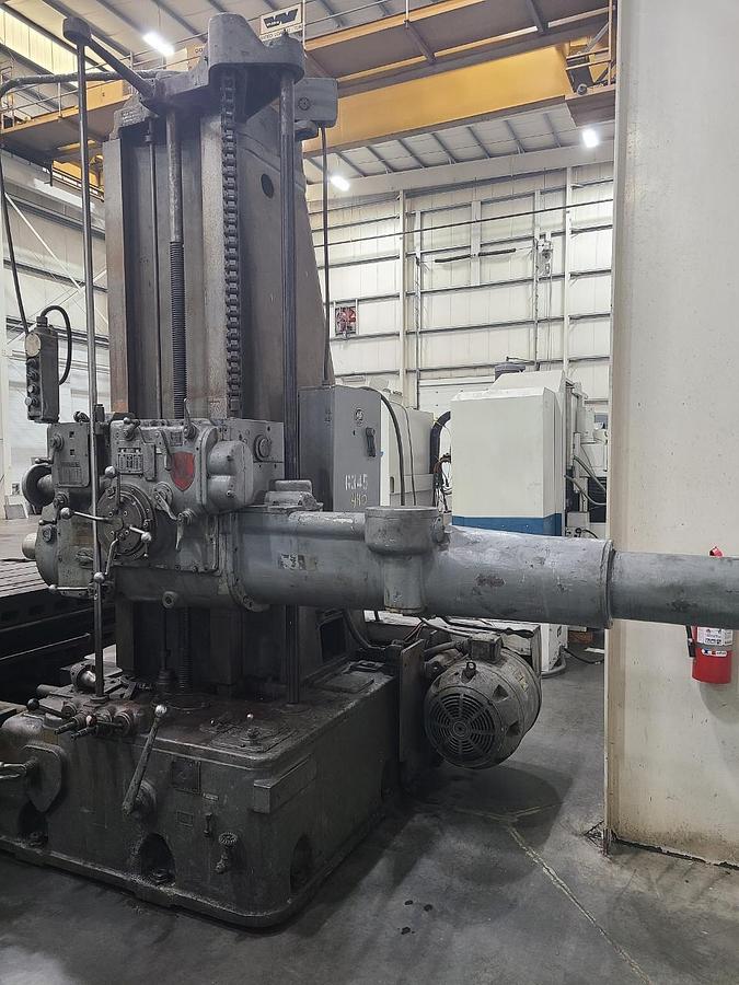 Used 5" GIDDINGS & LEWIS HORIZONTAL BORING MILL