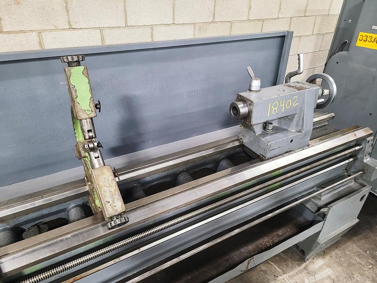 Used NARDINI GAP BED ENGINE LATHE