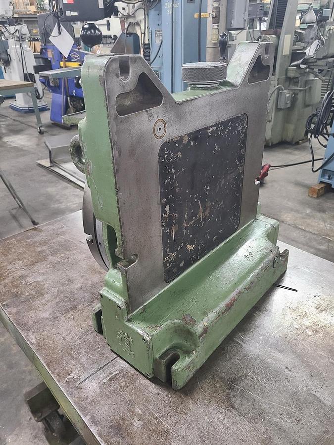 Used DIXI Rotary Table