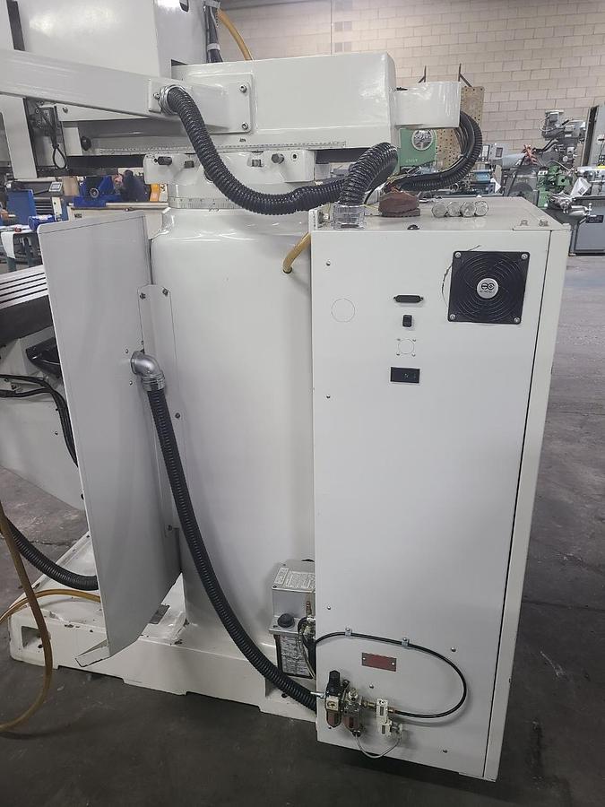 Used MILLTRONICS CNC KNEE MILL
