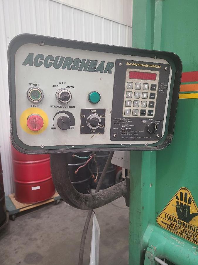 Used 10' X 3/8" ACCURSHEAR HYDRAULIC SHEAR