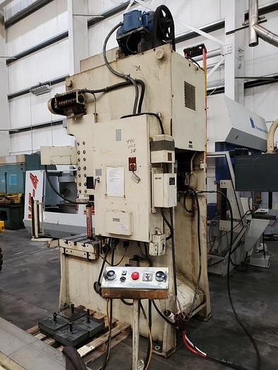 Used KOMATSU OPEN BACK STRAIGHT SIDE PUNCH PRESS