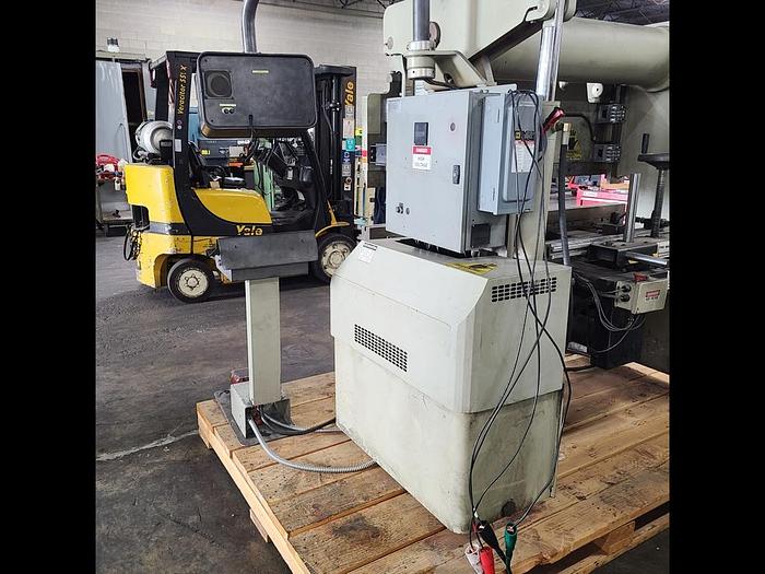 Used ACCURPRESS HYDRAULIC PRESS BRAKE