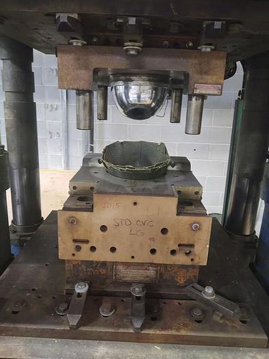 Used 500 TON HYDRAULIC PRESS