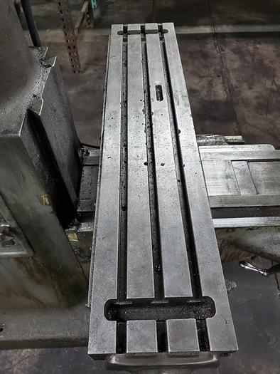 Used BRIDGEPORT VERTICAL MILL