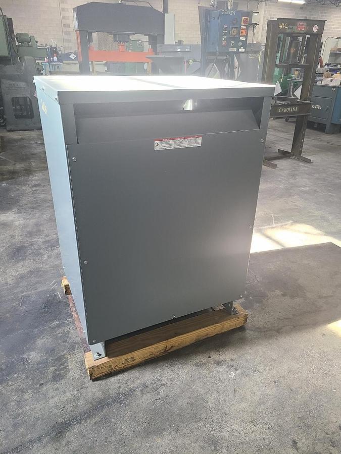 Used 150 KVA SQUARE D THREE PHASE TRANSFORMER