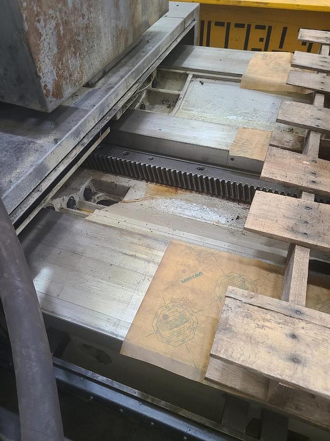 Used UNION FLOOR TYPE HORIZONTAL BORING MILL