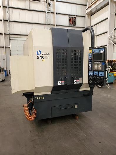 Used MAKINO SNC64 CNC VERTICAL MACHINING CENTER