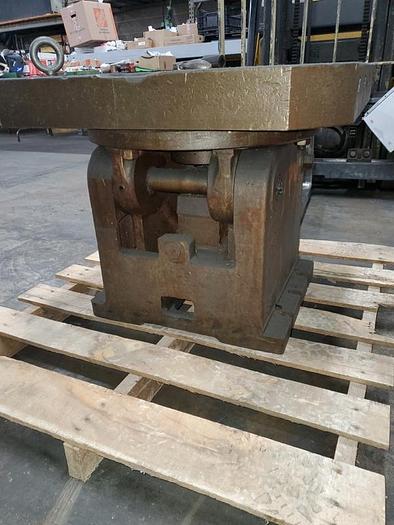 Used CINCINNATI GILBERT BOX TABLE