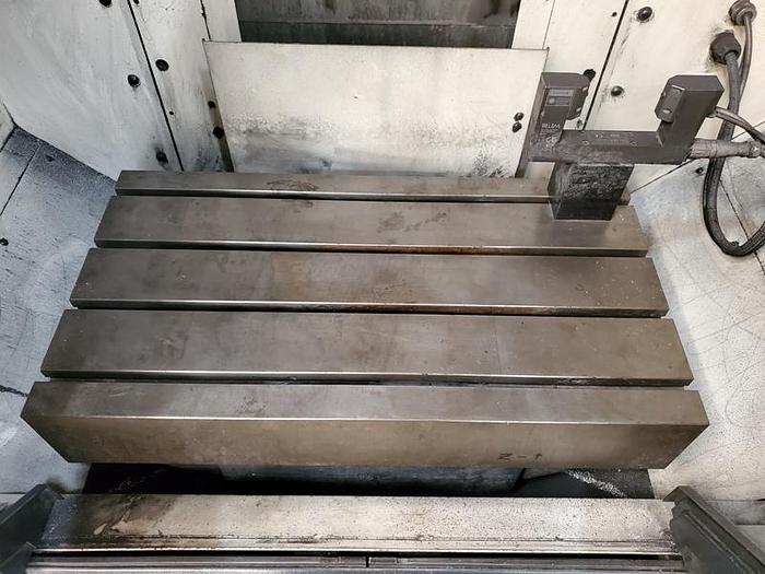 Used MAKINO SNC64 CNC VERTICAL MACHINING CENTER