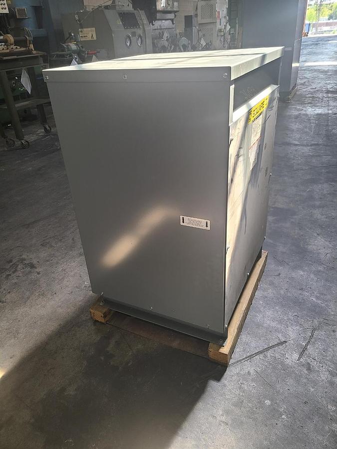 Used 150 KVA SQUARE D THREE PHASE TRANSFORMER