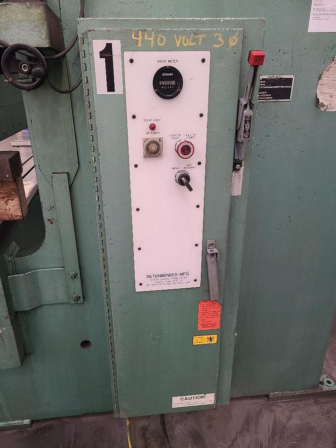 Used 300 TON X 12' BETENBENDER HYDRAULIC PRESS BRAKE
