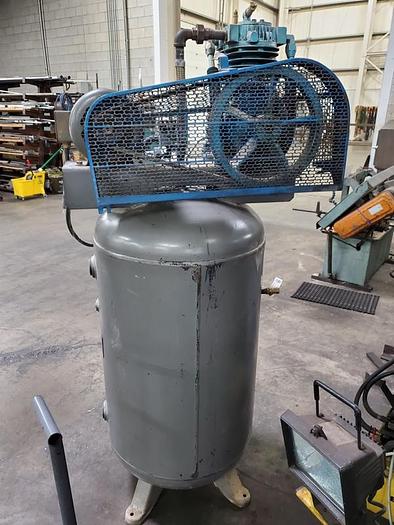 Used DAYTON RECIPROCATING AIR COMPRESSOR