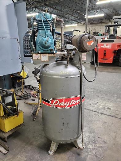 Used DAYTON RECIPROCATING AIR COMPRESSOR