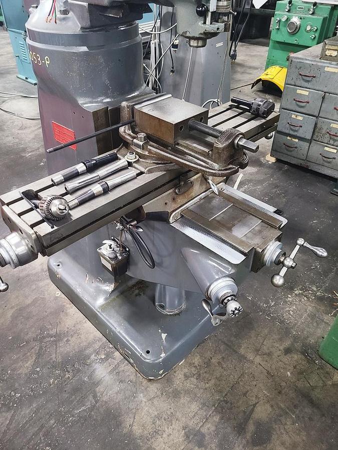 Used BRIDGEPORT VERTICAL MILL
