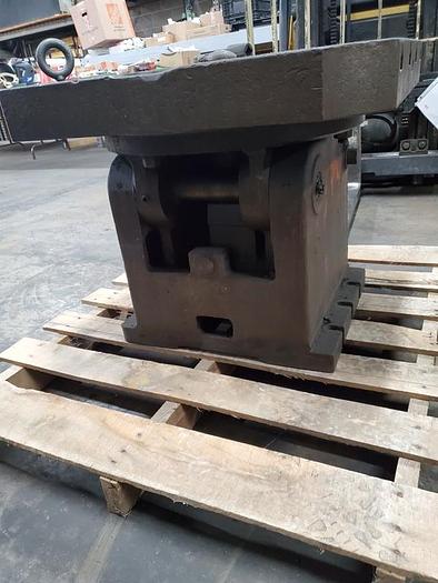 Used CINCINNATI GILBERT BOX TABLE