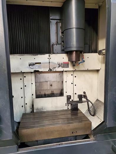 Used MAKINO SNC64 CNC VERTICAL MACHINING CENTER