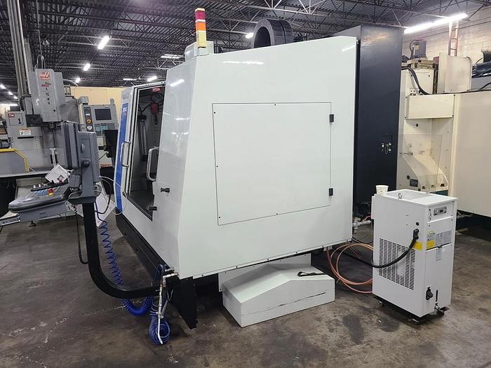 Used HURCO VMX42 VERTICAL MACHINING CENTER